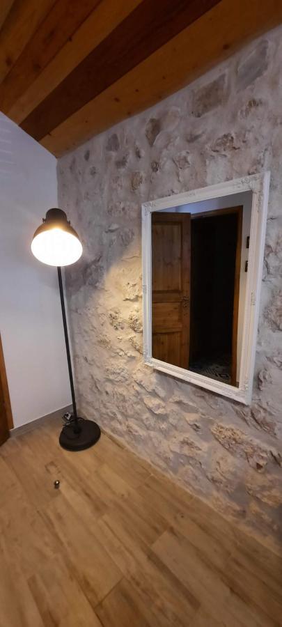 Apartments Mliko I Palenta Ražanac Exterior foto